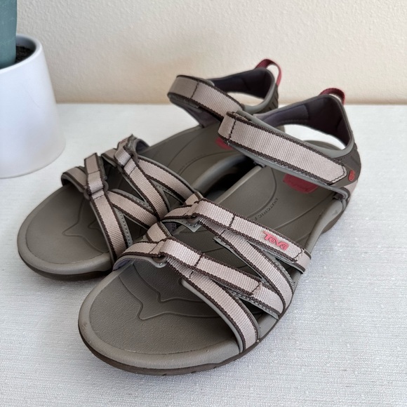 Teva Light Brown Adjustable Ankle Strap Sport Sandals Women’s 9 - Picture 9 of 14